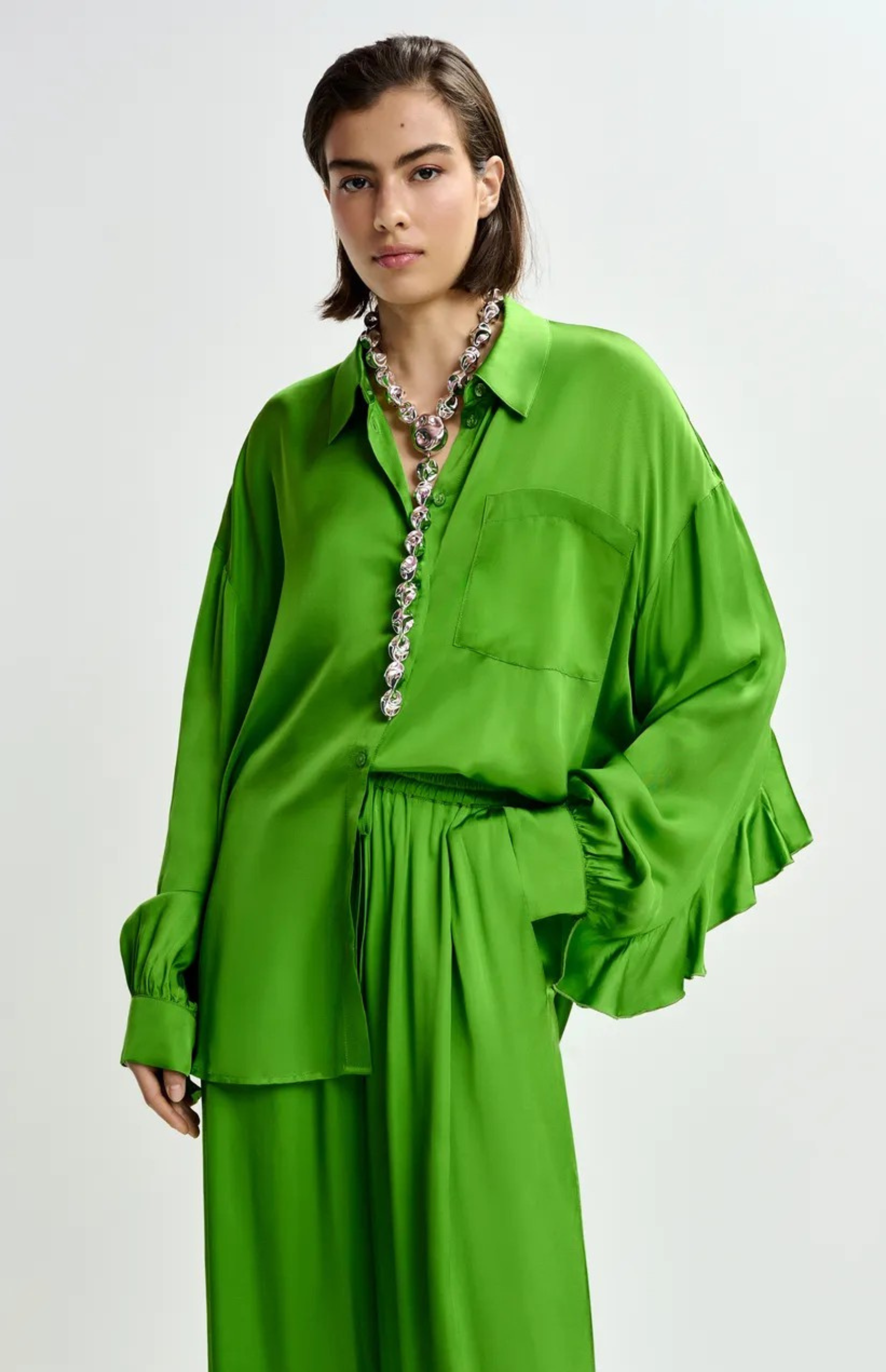 Judith Shirt in Spirulina green