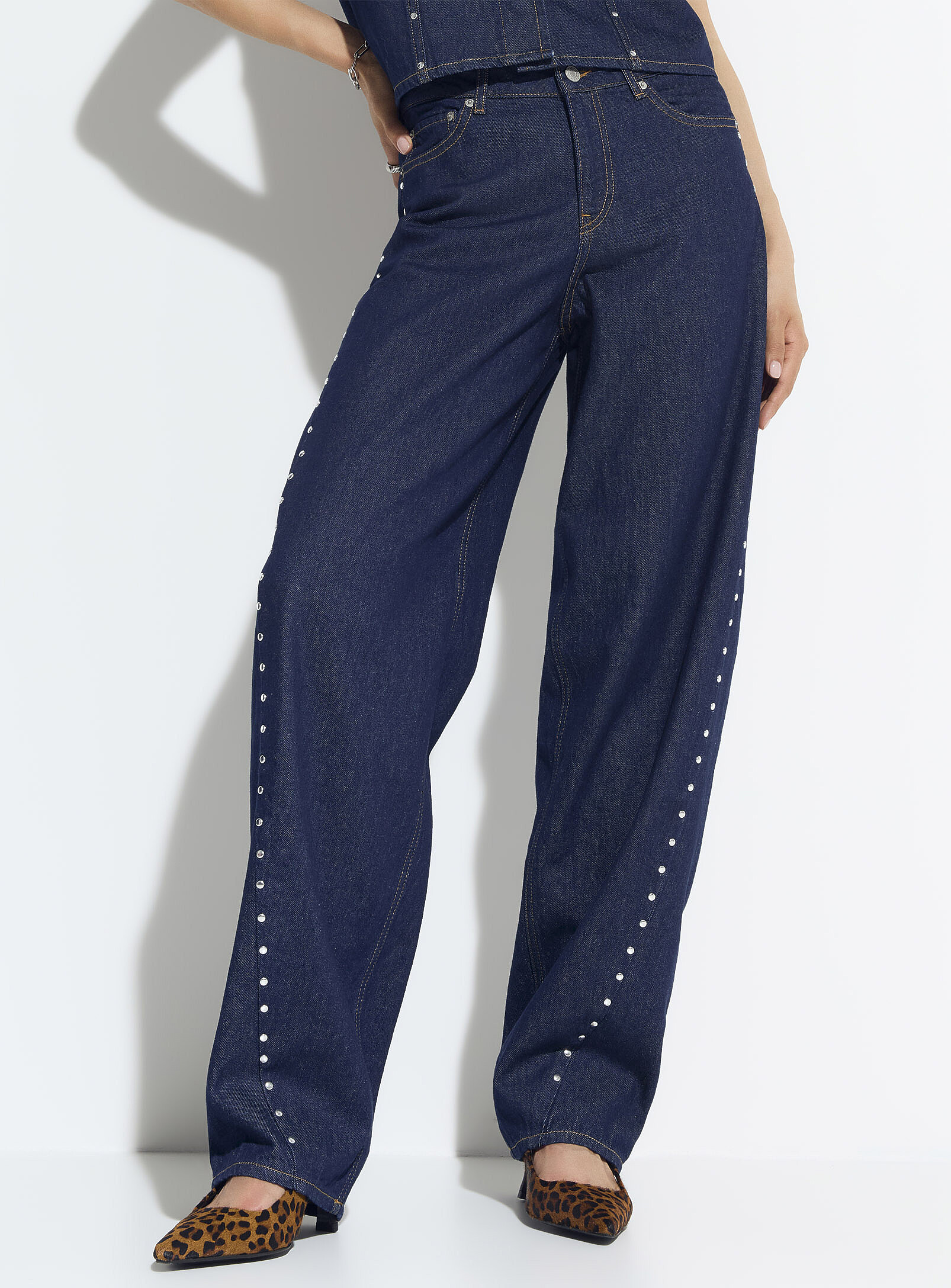 Fuji dark indigo studded barrel-leg jean