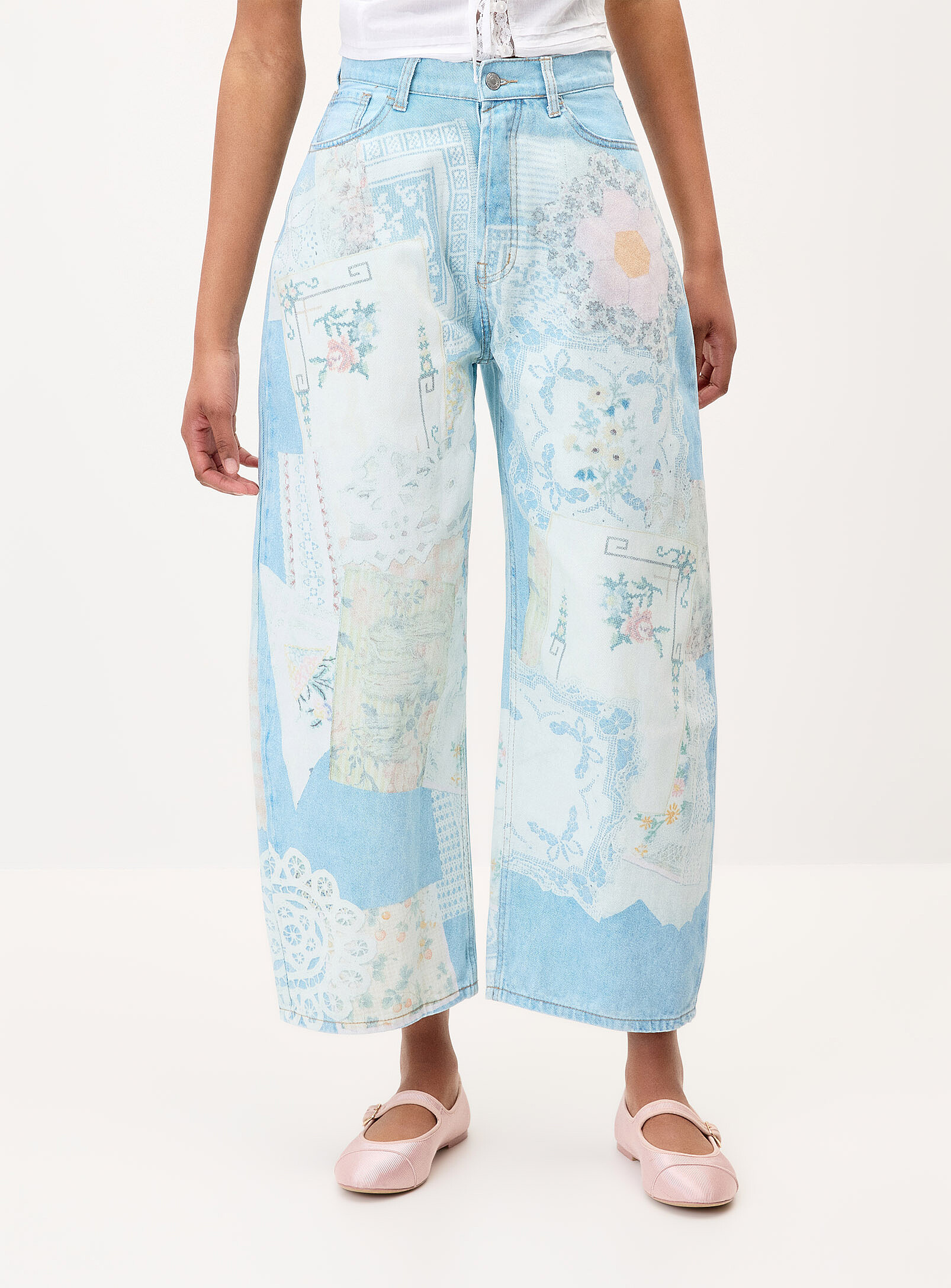 Patchwork print barrel-leg jean