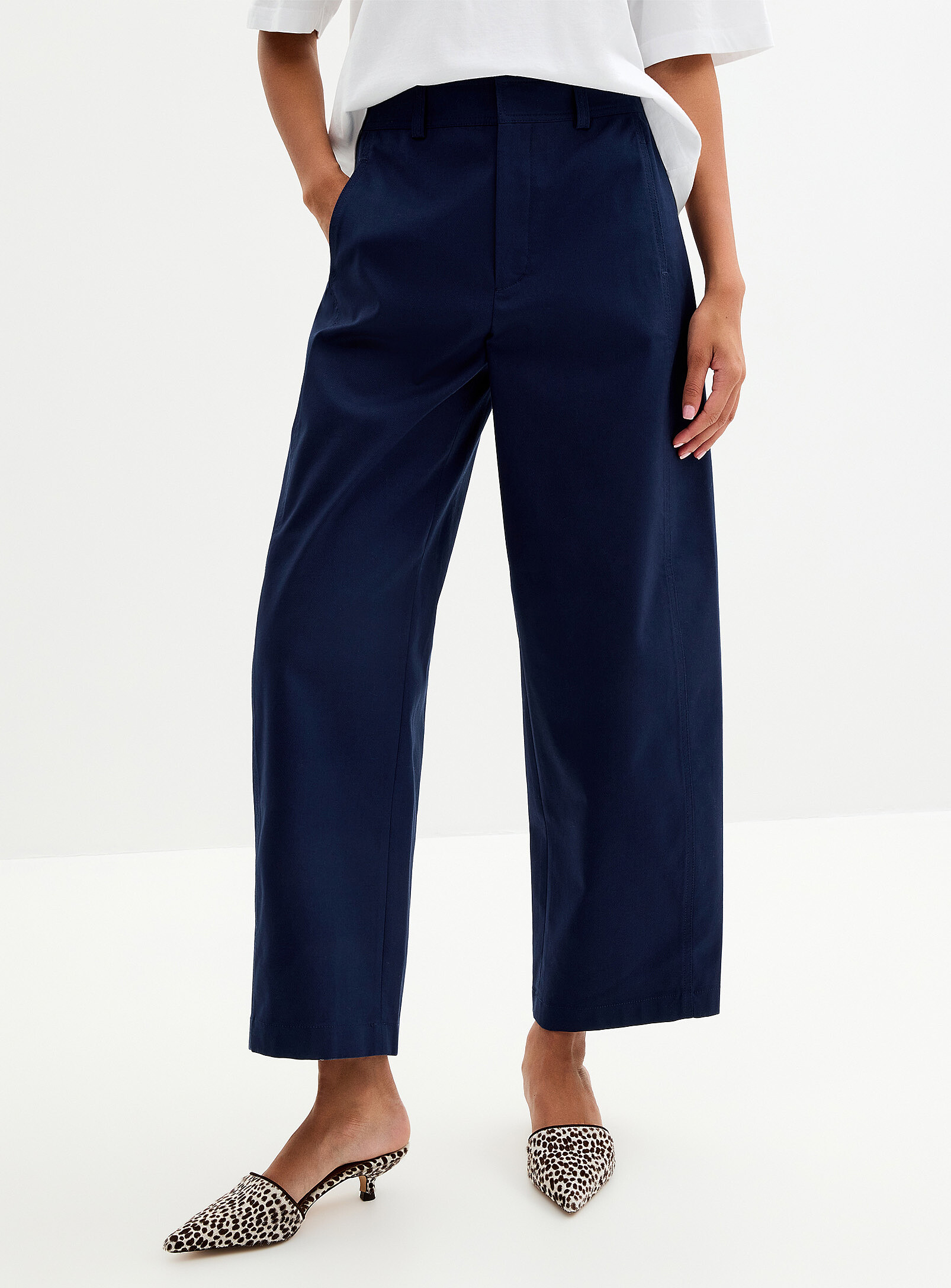 Cotton-lyocell chino pant